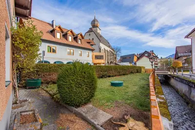 Ein Garten an der Unterkunft Hoamathaus by Alpenidyll Apartments