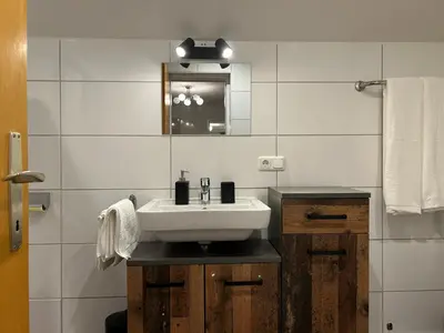 Ein Badezimmer in der Unterkunft FarawayHomes Studio St Wolfgang #9