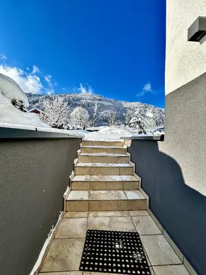 Ein allgemeiner Bergblick oder ein Berglick von der Ferienwohnung aus