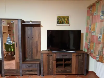 TV/Unterhaltungsangebot in der Unterkunft Zimmer Kropfmoar