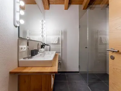 Ein Badezimmer in der Unterkunft Wagrainer TauernLodge 42A