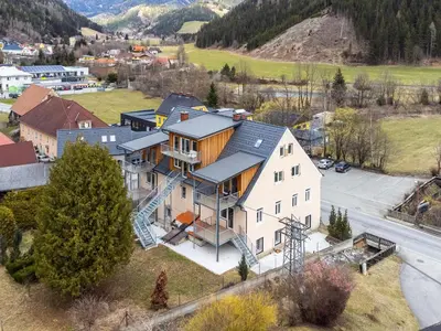 Ein allgemeiner Bergblick oder ein Berglick von der Ferienwohnung aus