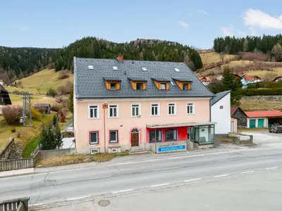 Das Gebäude in dem sich die Ferienwohnung befindet