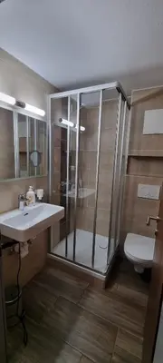 Ein Badezimmer in der Unterkunft Bergzeit