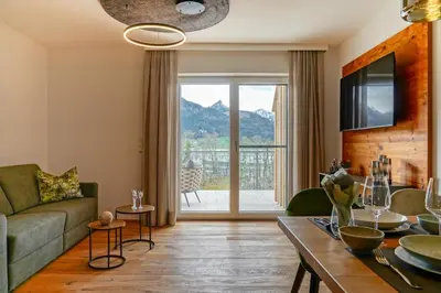 Ein allgemeiner Bergblick oder ein Berglick von der Ferienwohnung aus