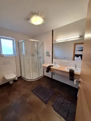 Ein Badezimmer in der Unterkunft Die Schladmingerin Franz