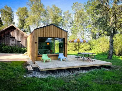 Ein Garten an der Unterkunft Die Klingerei - Tiny House Wiese - Your Austrian Home