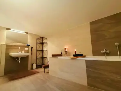 Ein Badezimmer in der Unterkunft Chalet Leo