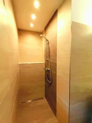 Ein Badezimmer in der Unterkunft Chalet Leo