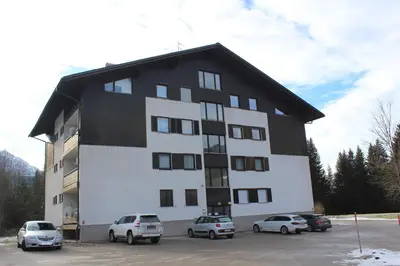 Das Gebäude in dem sich die Ferienwohnung befindet