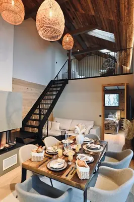 Ein Sitzbereich in der Unterkunft ALOHA Suites - Alp LOdge HAus