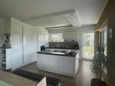 Küche/Küchenzeile in der Unterkunft Modernes Haus mit super Aussicht