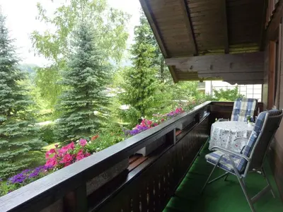 Ein Garten an der Unterkunft Apartment Strobl 2