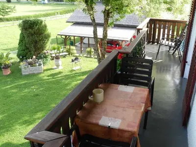 Ein Garten an der Unterkunft Ferienwohnungen Haus Elisabeth