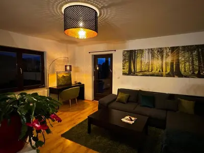 Ein Sitzbereich in der Unterkunft Wohnungen mitten im Salzkammergut