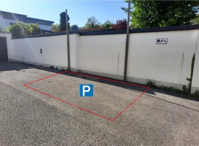 Grundriss der Unterkunft FeWo beim Schloss Orth mit eigenem Parkplatz