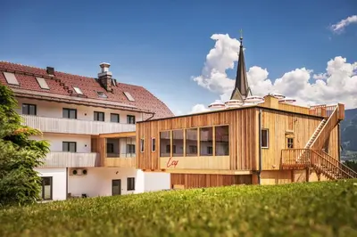 Das Gebäude in dem sich das Hotel befindet