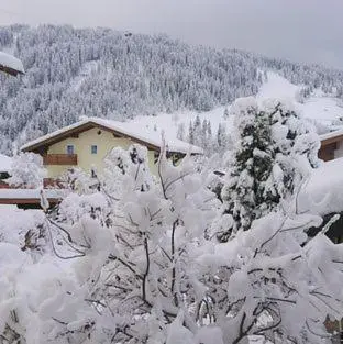 Claire's Apartment im Winter