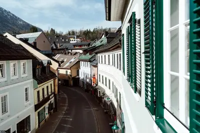 Ein allgemeiner Bergblick oder ein Berglick von der Ferienwohnung aus