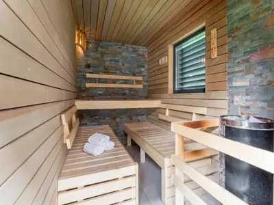 Grundriss der Unterkunft Alpinn Wellness 2