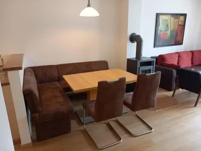 Ein Sitzbereich in der Unterkunft Haus Aineckblick, Liftstrasse 250, Top 3