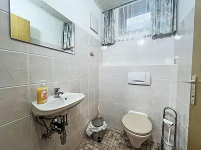 Ein Badezimmer in der Unterkunft Studio The Green Studio by Interhome