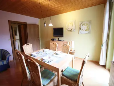 TV/Unterhaltungsangebot in der Unterkunft Scenic Apartment in Krispl Salzburg with Swimming Pool
