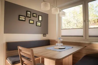Ein Sitzbereich in der Unterkunft Appartement Franz