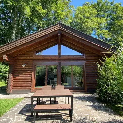 Hütte am Wald