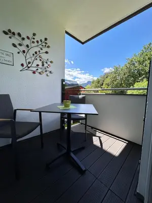 Ein Balkon oder eine Terrasse in der Unterkunft Ferienwohnung Silvia, Mondsee Zentrum