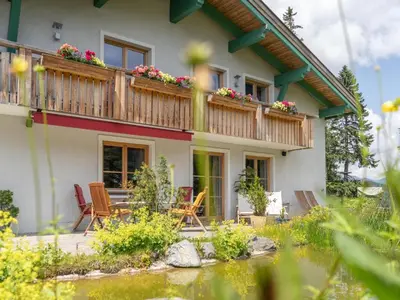 Ein Garten an der Unterkunft Katschberg 8