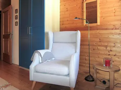 Ein Sitzbereich in der Unterkunft Chalet Fischerhütte by Interhome