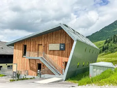 Ein allgemeiner Bergblick oder ein Berglick von der Ferienwohnung aus