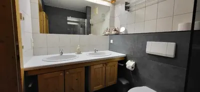 Ein Badezimmer in der Unterkunft S`Gerhardter by Alpenidyll Apartments