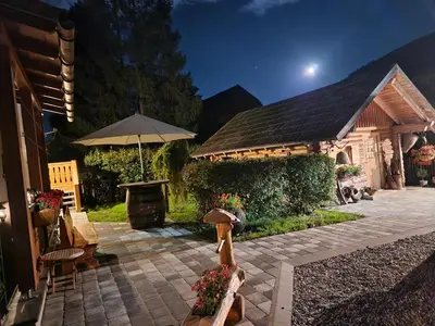 Ein Garten an der Unterkunft Ferienwohnung 