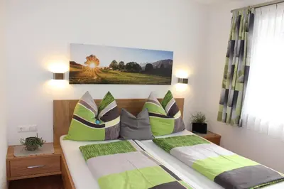Ein Bett oder Betten in einem Zimmer der Unterkunft Haus Lorenz