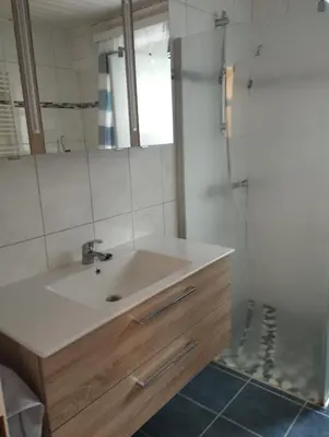 Ein Badezimmer in der Unterkunft Kathis Burgblick