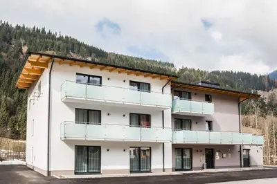 Ein allgemeiner Bergblick oder ein Berglick von der Ferienwohnung aus