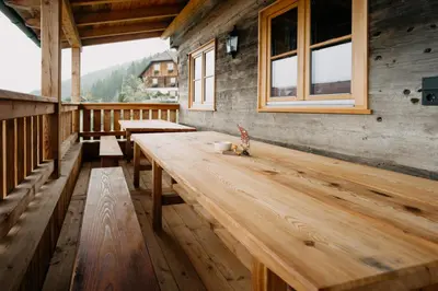 Ein Balkon oder eine Terrasse in der Unterkunft Rainerhof Troadkasten