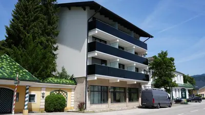 Das Gebäude in dem sich das Hotel befindet