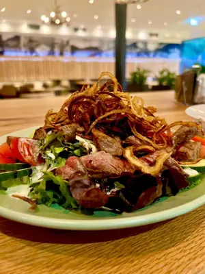 Essen im Aparthotel oder in der Nähe