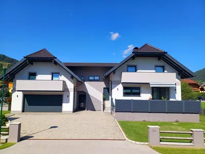 Das Gebäude in dem sich die Ferienwohnung befindet