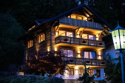 Das Gebäude in dem sich die Ferienwohnung befindet