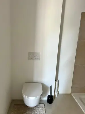 Ein Badezimmer in der Unterkunft Luxus-Apartment in historischer Villa, Balkon & Lift, Nähe Therme Bad Hall