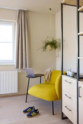 Ein Sitzbereich in der Unterkunft Hotel UND - smart alpine stay