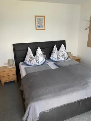 Ein Bett oder Betten in einem Zimmer der Unterkunft Haus Obermoser