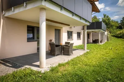 Ein Garten an der Unterkunft Mittergasteggut