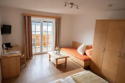 TV/Unterhaltungsangebot in der Unterkunft Urlaub am Dichtlhof