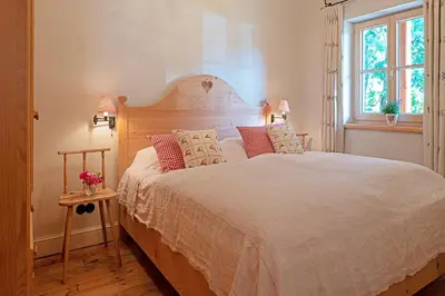 Ein Bett oder Betten in einem Zimmer der Unterkunft Altaussee Retreat Apartment - Your Austrian Home