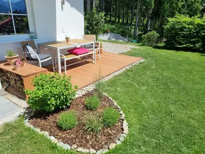 Ein Garten an der Unterkunft Haus Terra Comfortable holiday residence